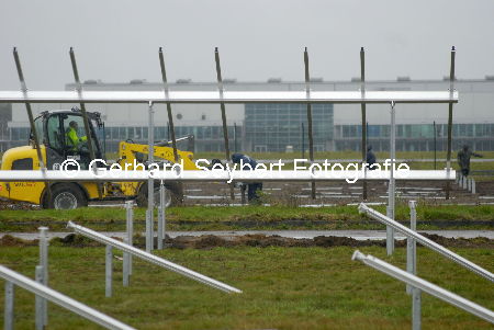 Bau solaranlage Flughafen weeze