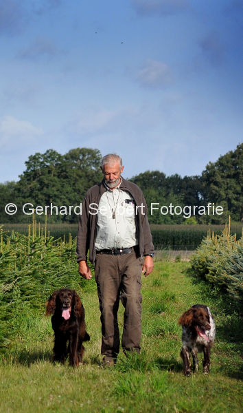 Serie mit Bello unterwegs Gerhard Hornbergs mit Hunden