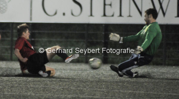 Fuball: TSV Wachtendonk - VfB Uerdingen